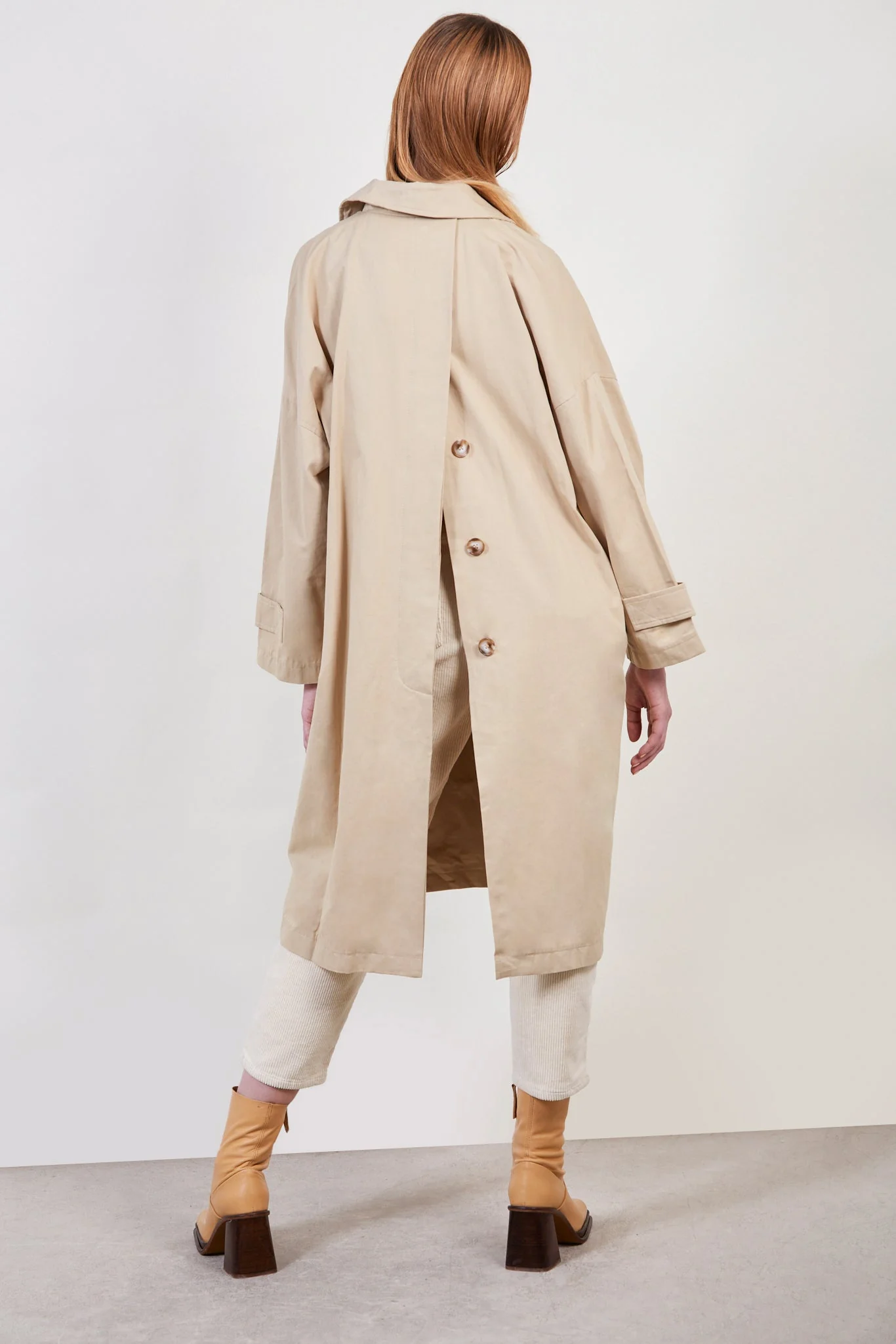 Beige concealed back button trench coat - Image 4