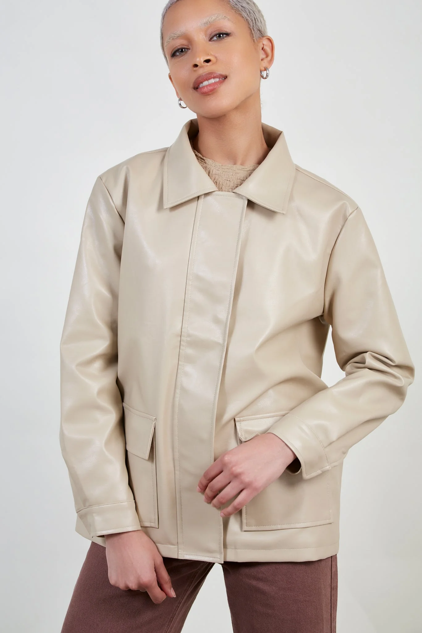 Beige vegan leather belted jacket - Image 3