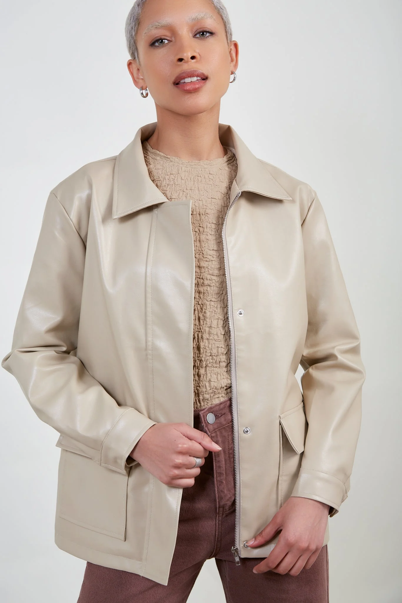 Beige vegan leather belted jacket - Image 5