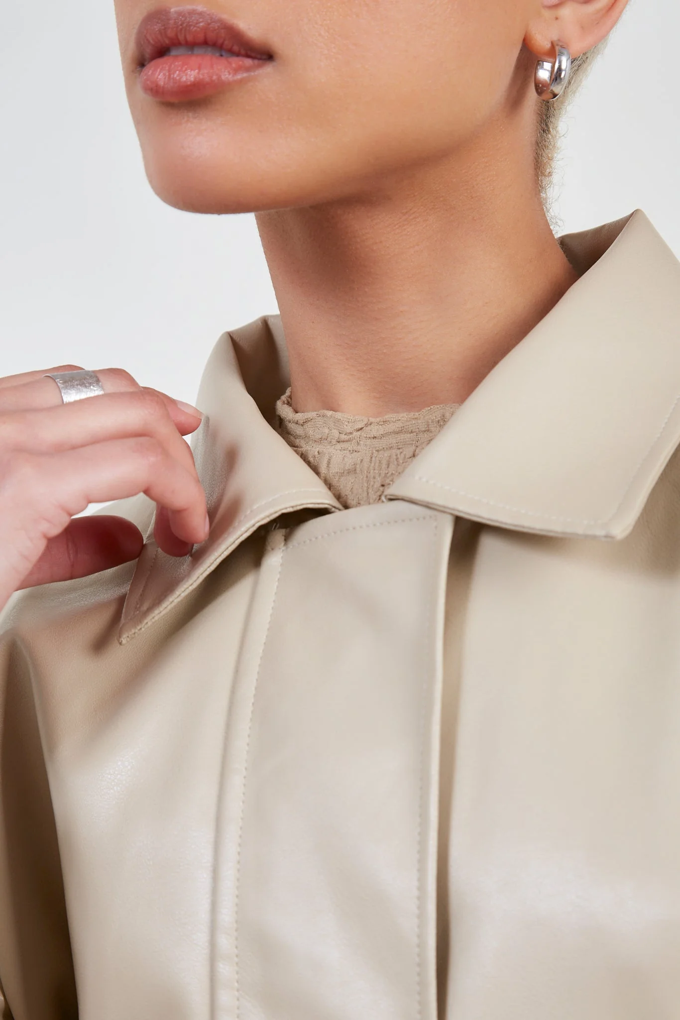 Beige vegan leather belted jacket - Image 7