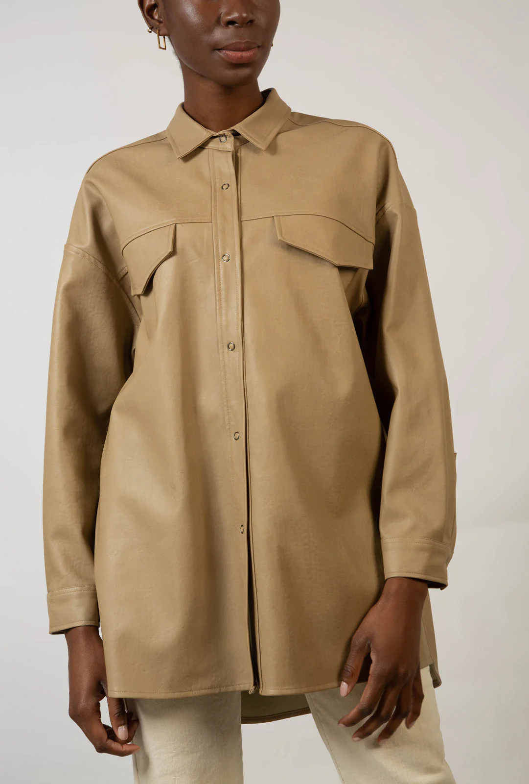 Beige vegan leather belted shirt jacket - Image 7