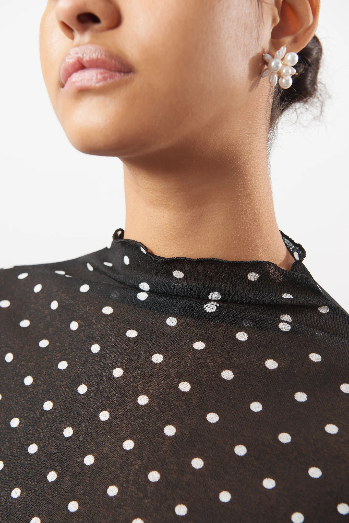 Black and white large polka dot mock neck top - Image 3