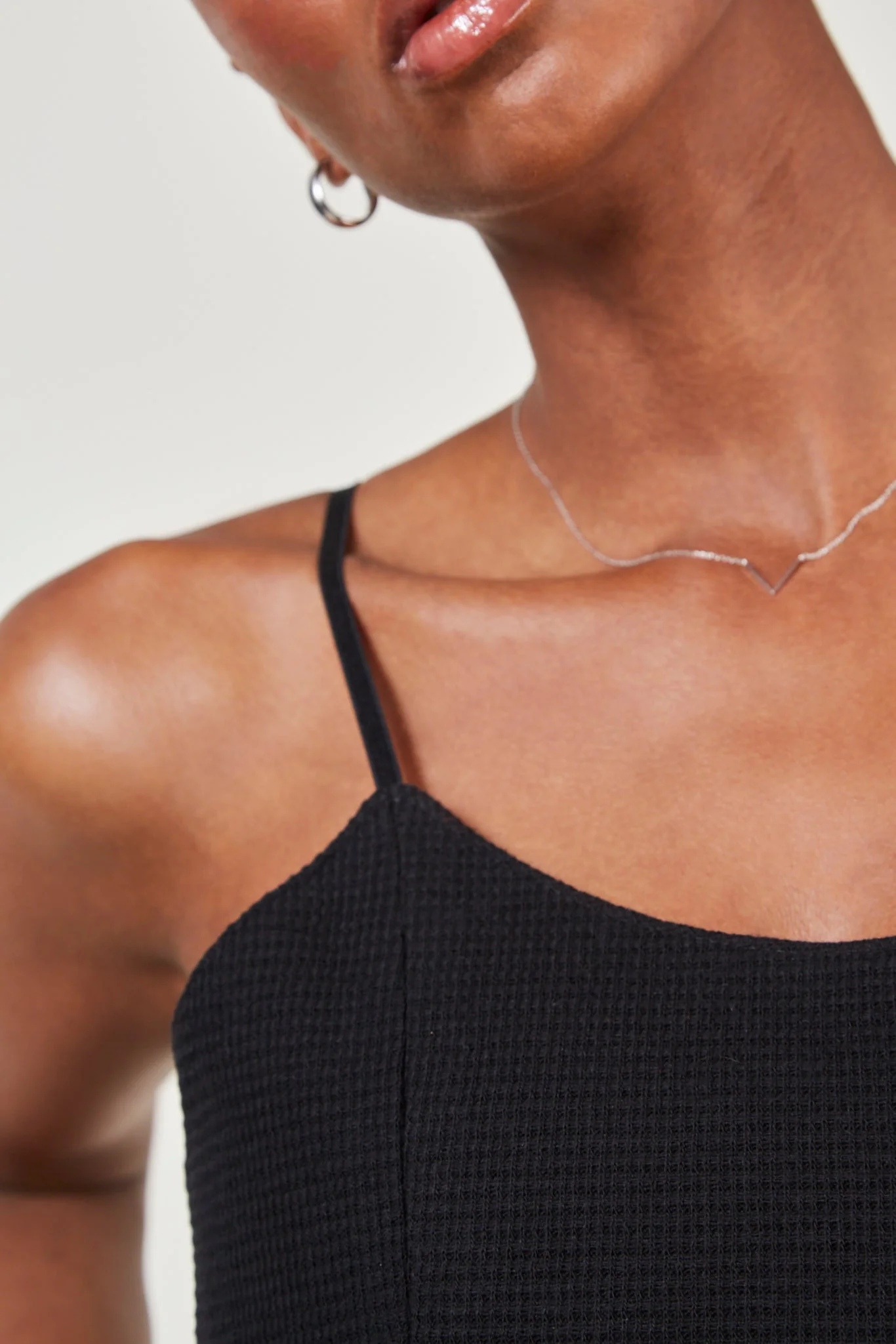 Black tie back tank top - Image 6