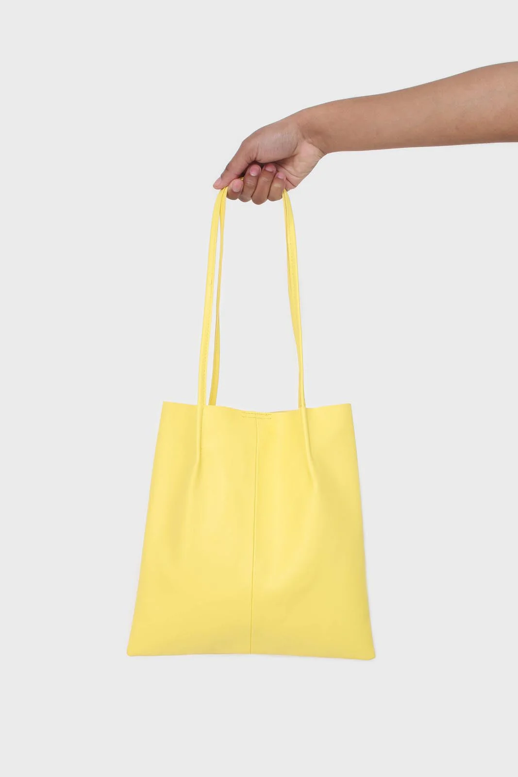 Bright yellow vegan leather pinched strap tote bag - Image 3