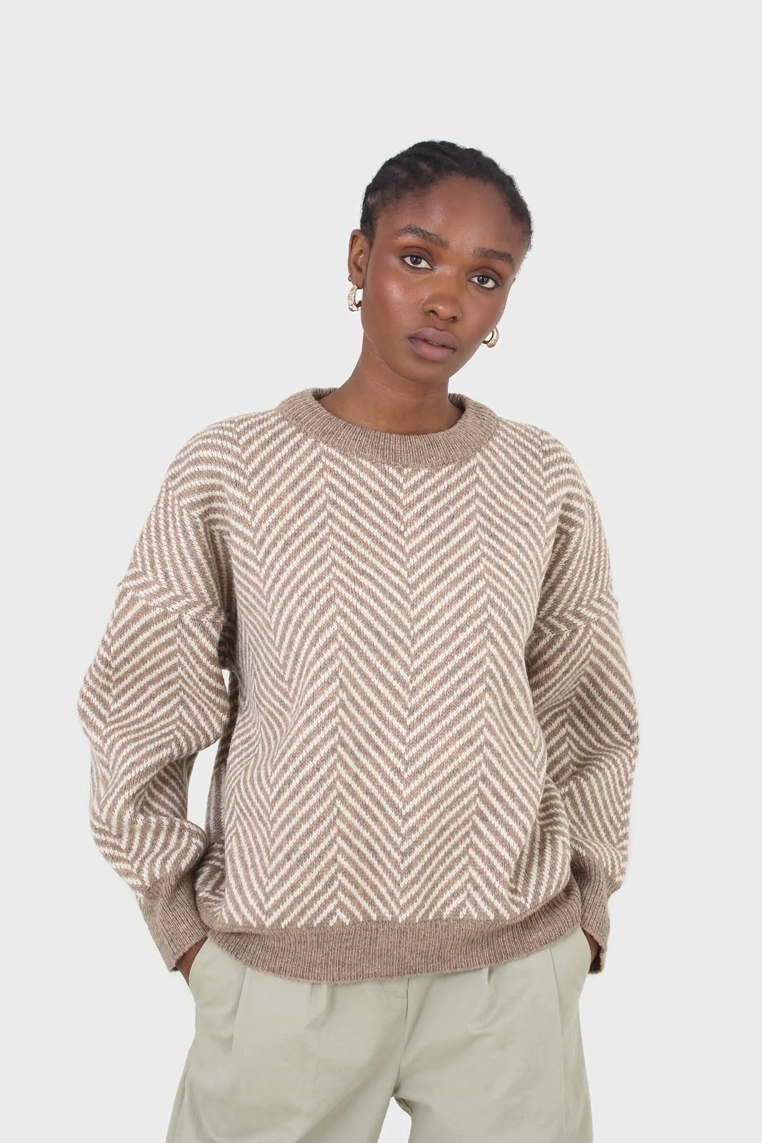 Brown and ivory herringbone jumper - Image 9