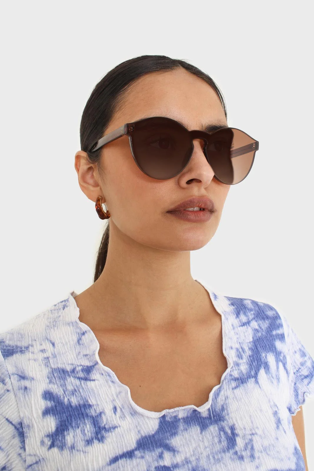 Brown frameless round sunglasses - Image 5