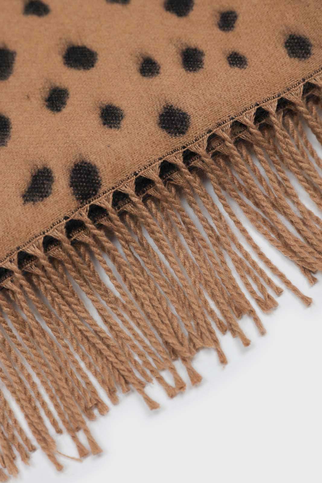 Camel and black leopard intarsia scarf - Image 4