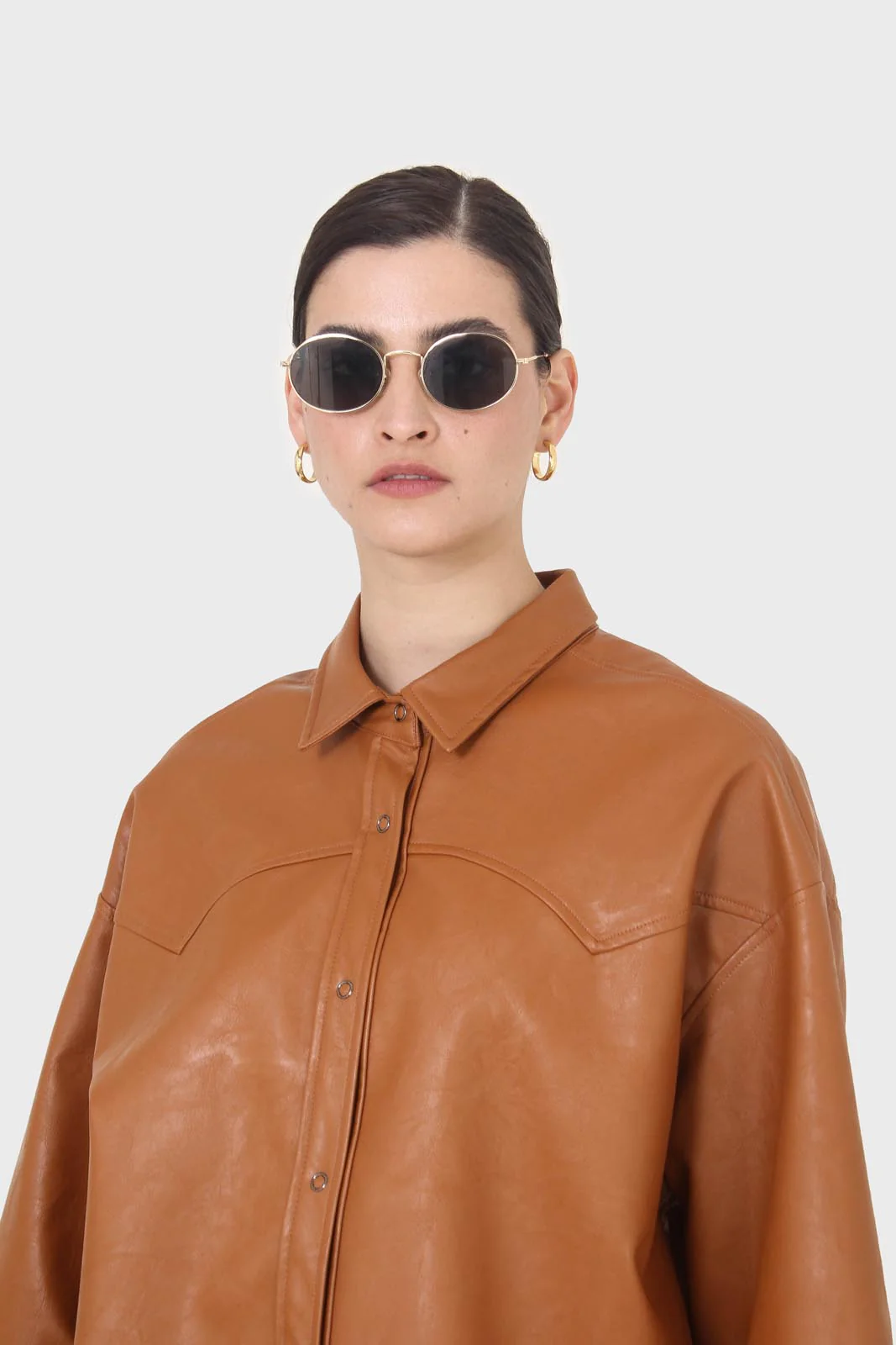 Camel vegan leather oversized shirt - Image 13
