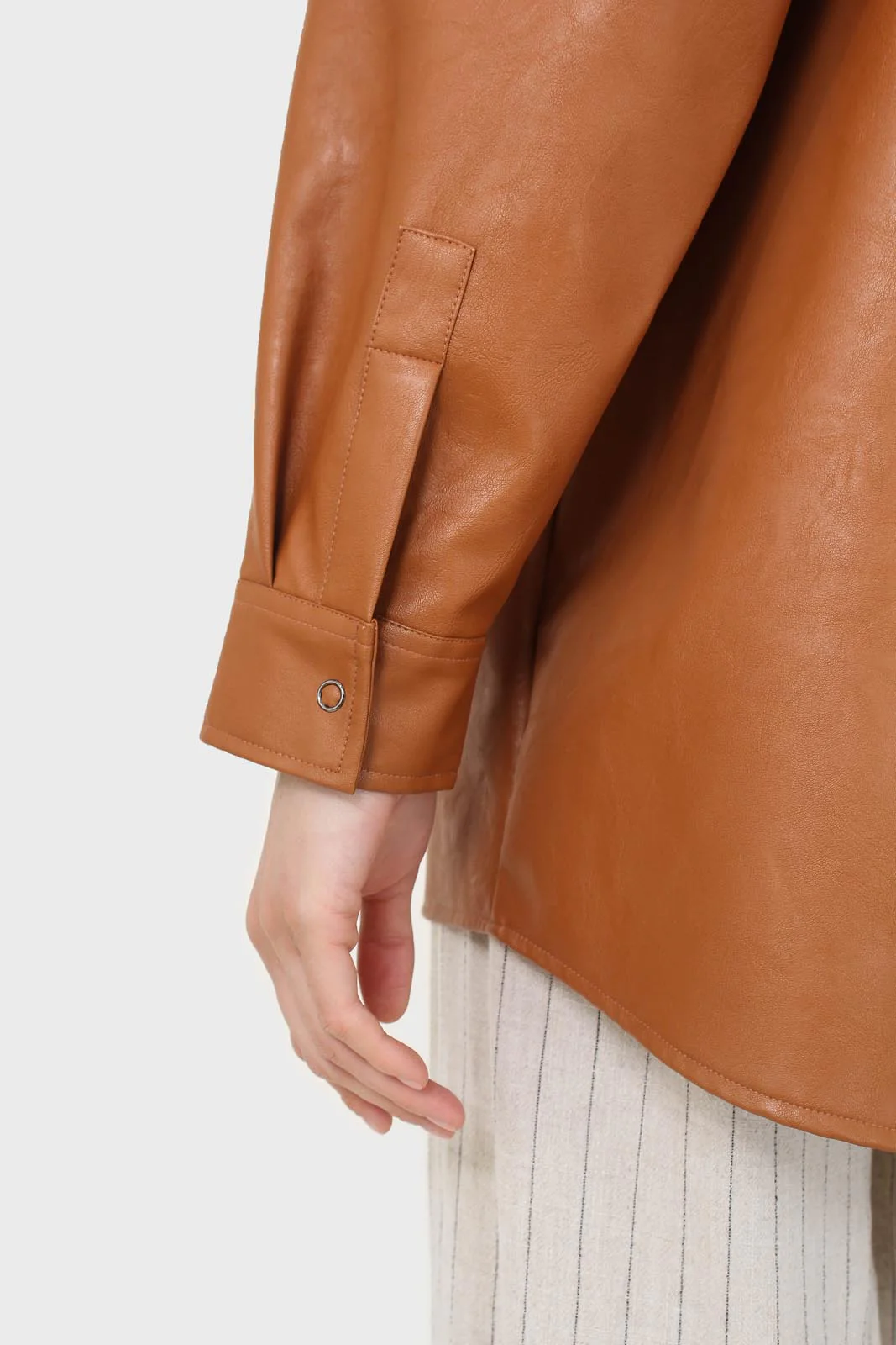 Camel vegan leather oversized shirt - Image 14