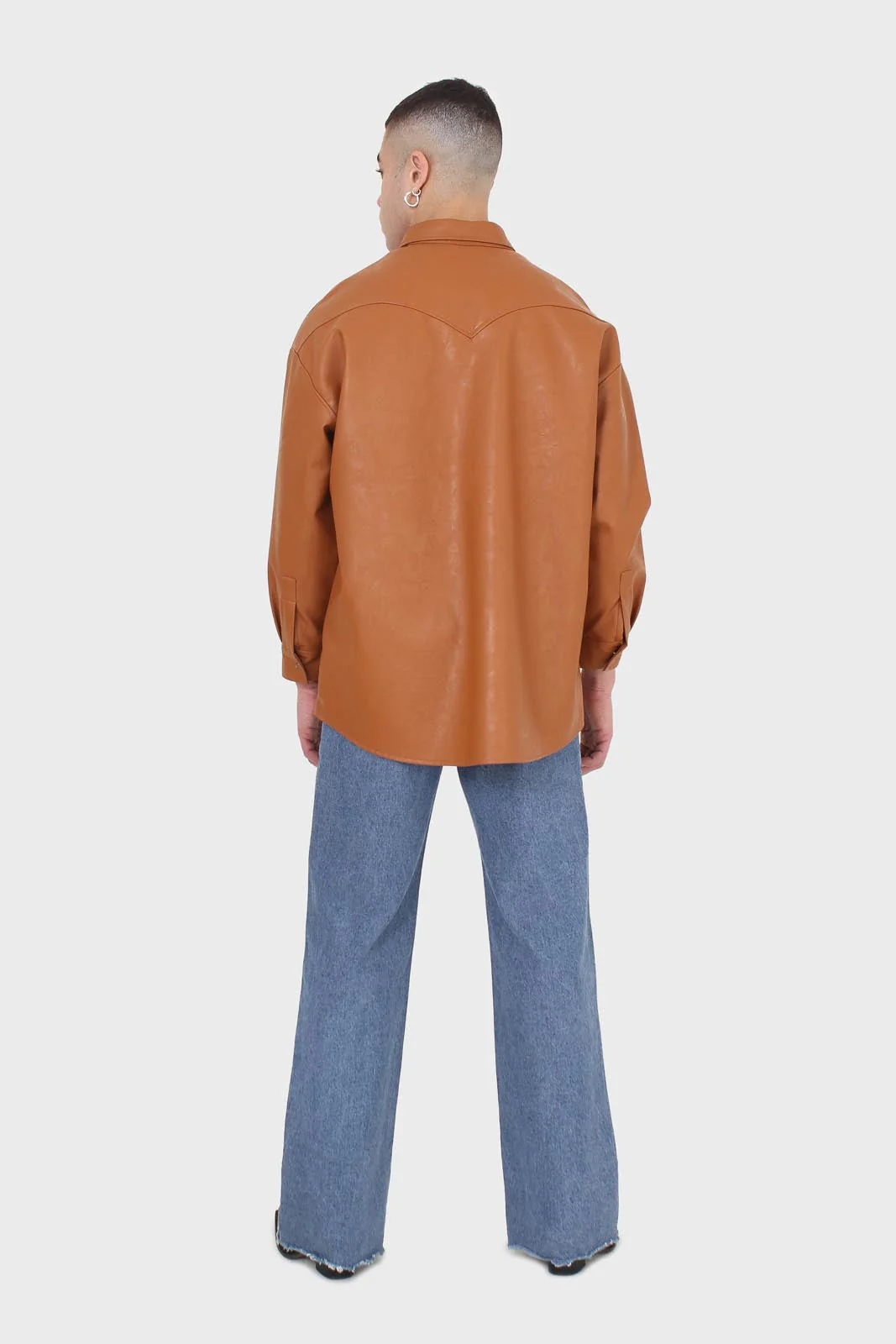 Camel vegan leather oversized shirt - Image 3