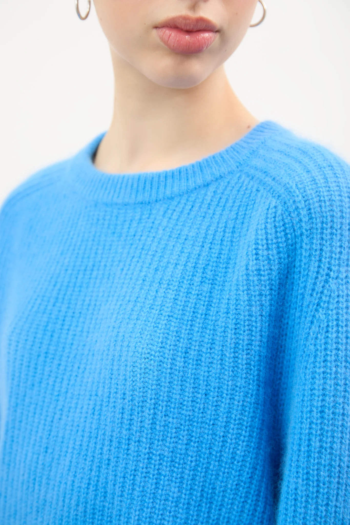 Cobalt blue pure wool ribbed jumper - Image 3