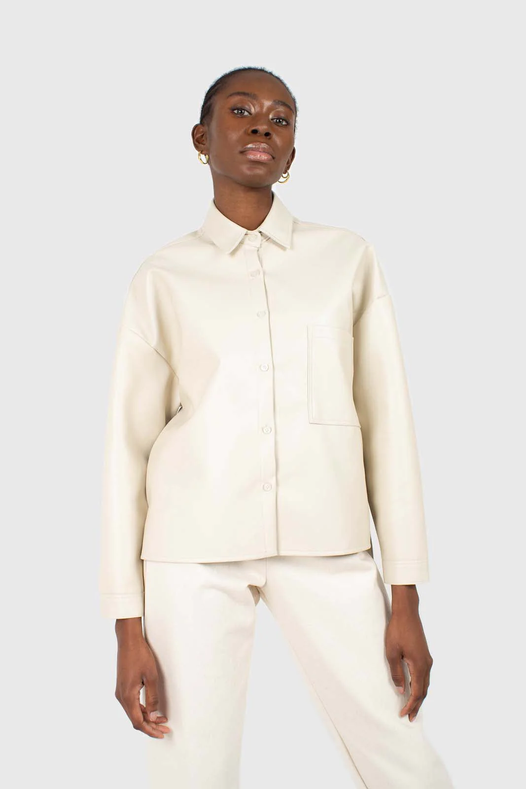 Cream vegan leather oversized shirt jacket - Image 3