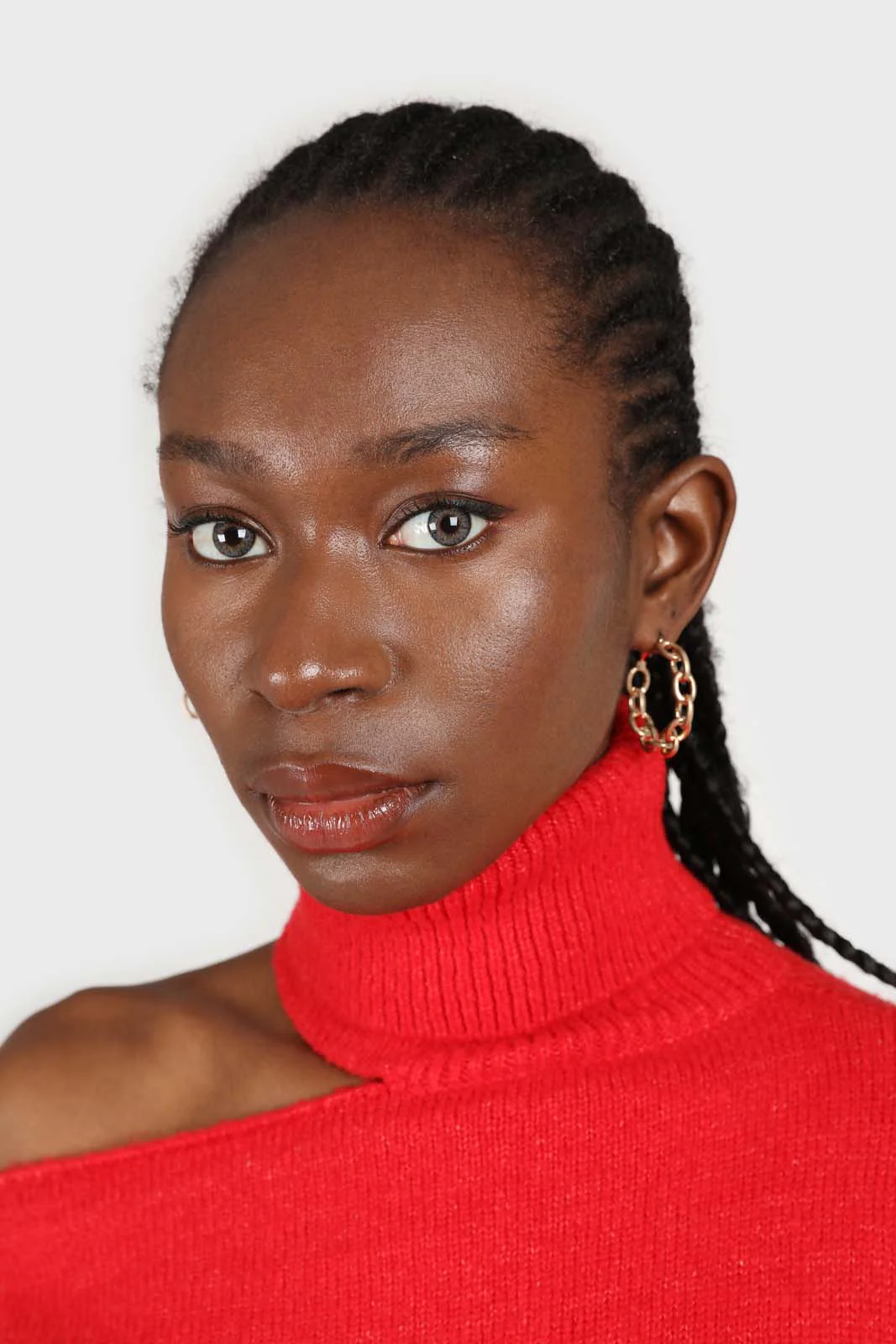 Gold chain link hoop earrings - Image 3