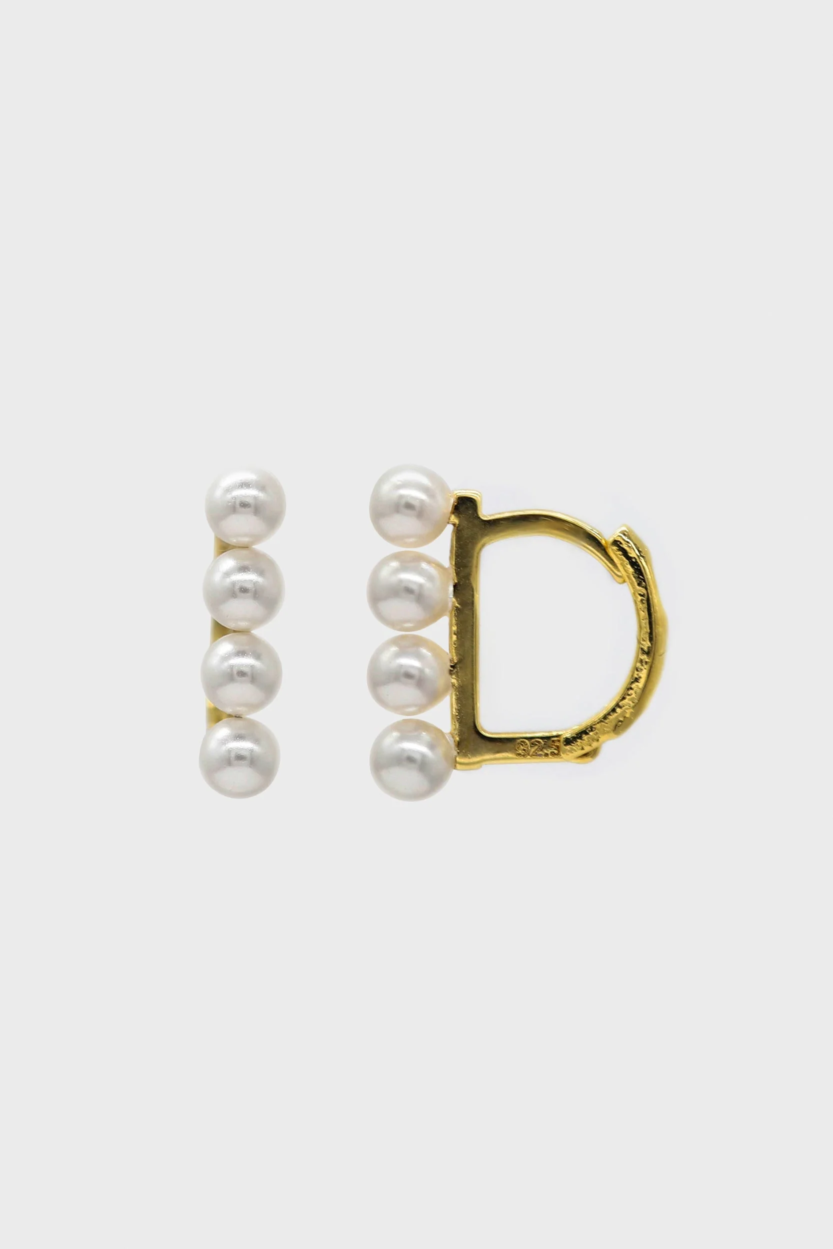 Gold small pearl D earrings - Image 4