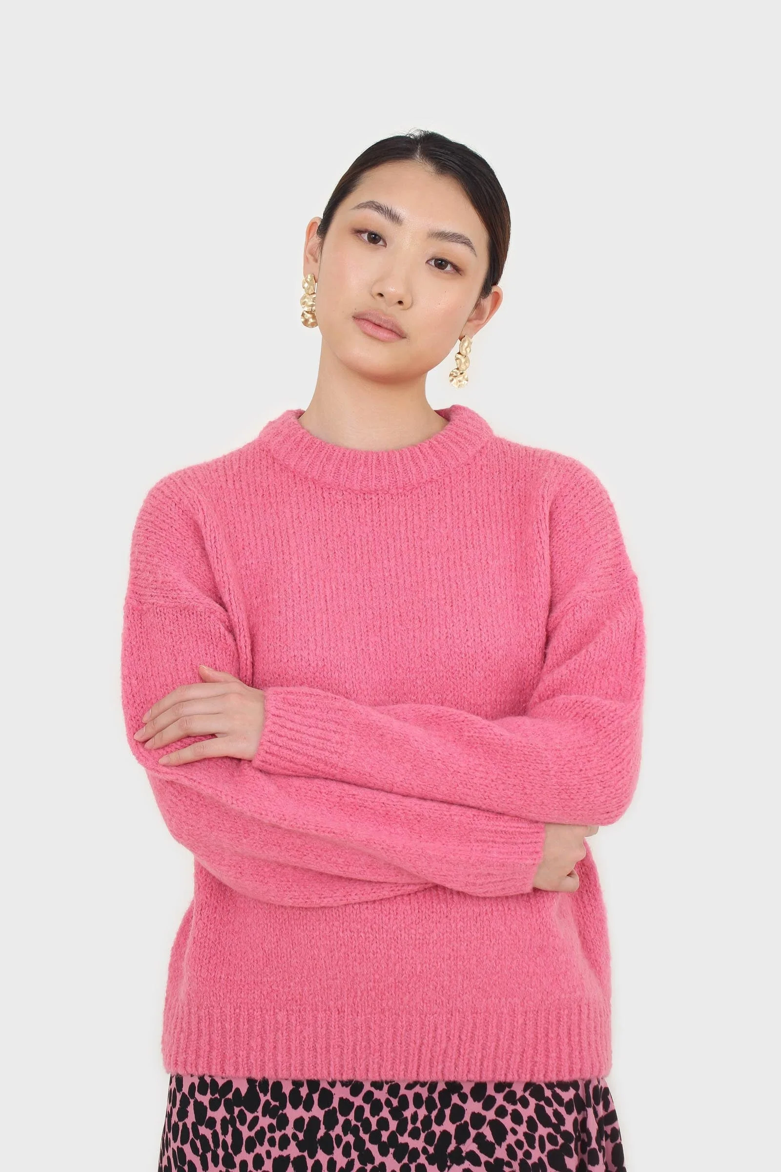 Hot pink oversized crew neck jumper - Image 3