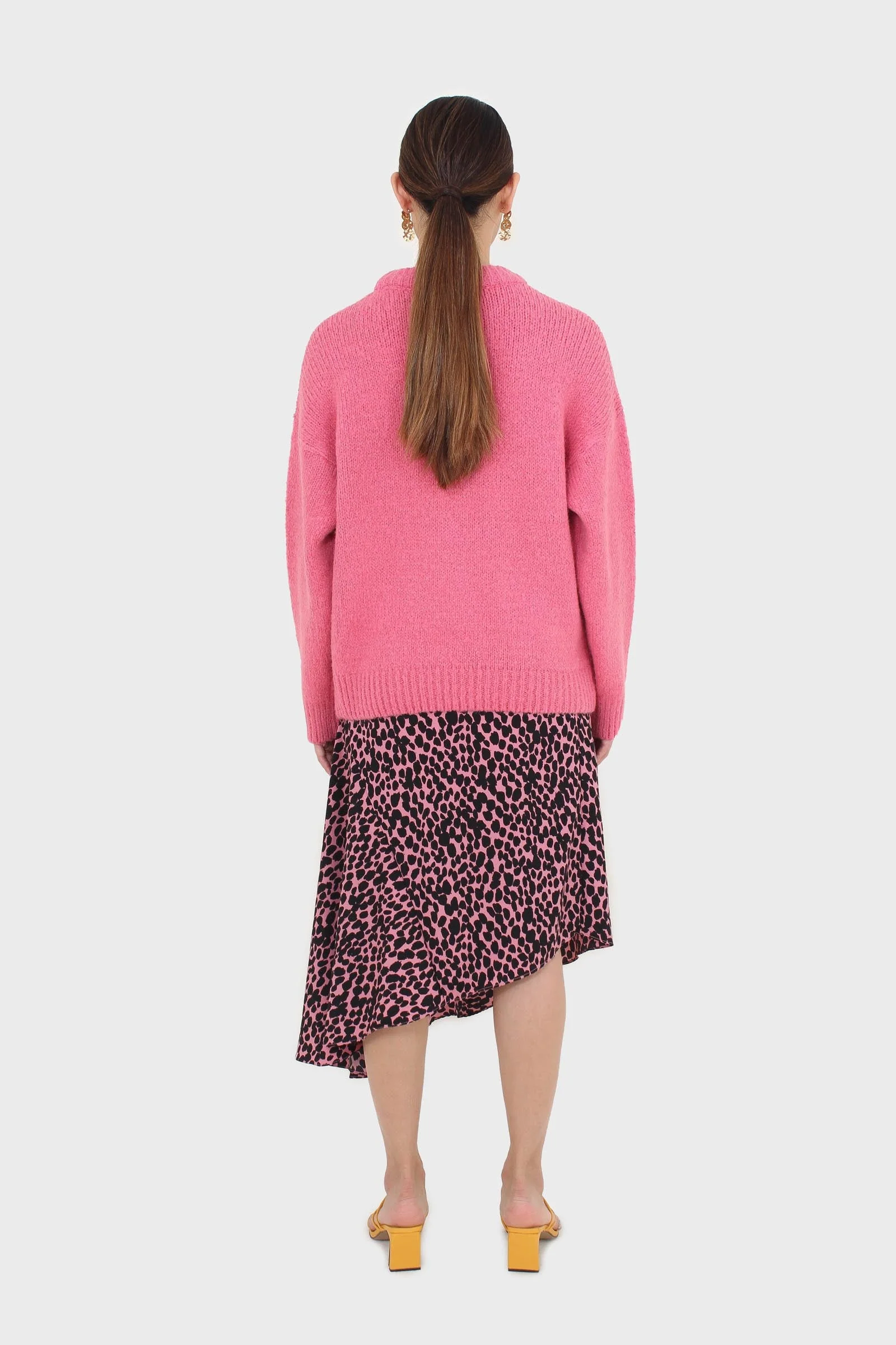 Hot pink oversized crew neck jumper - Image 7