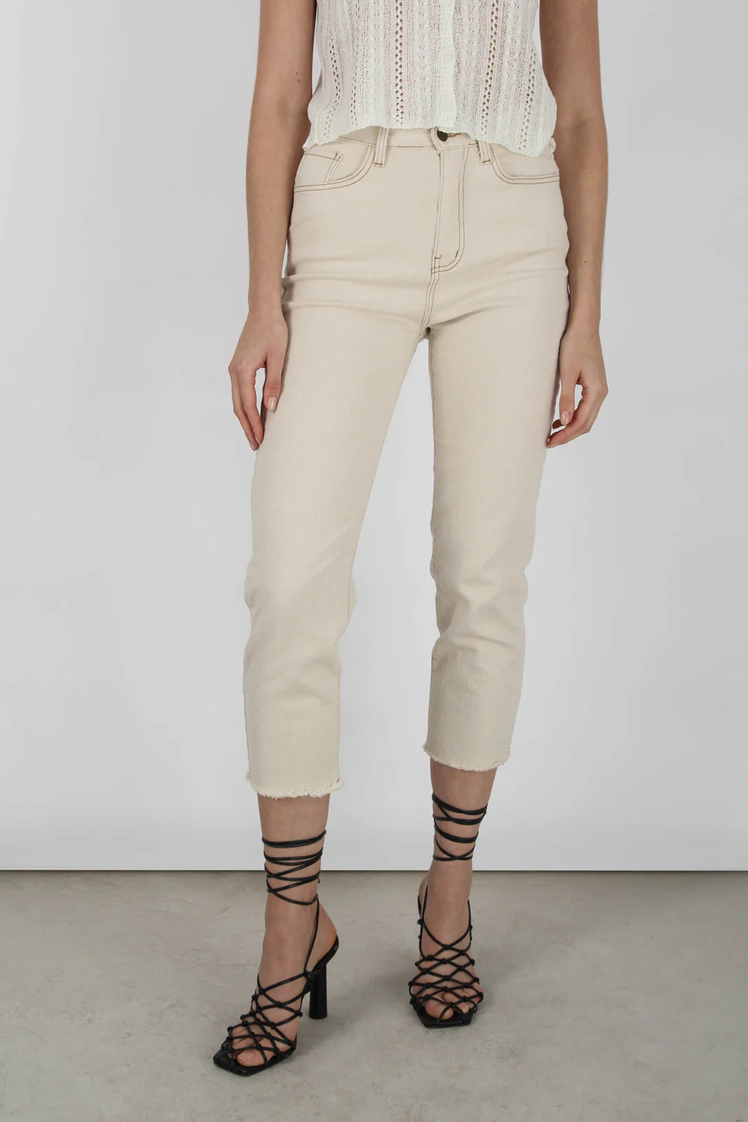 Ivory and beige contrast stitch jeans - 996 - Image 8