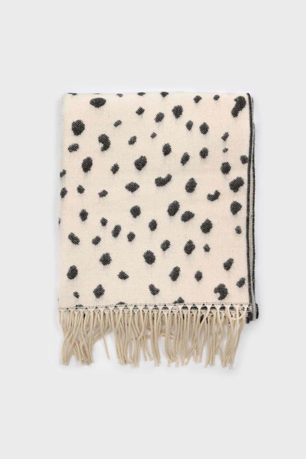 Ivory and black leopard intarsia scarf - Image 3