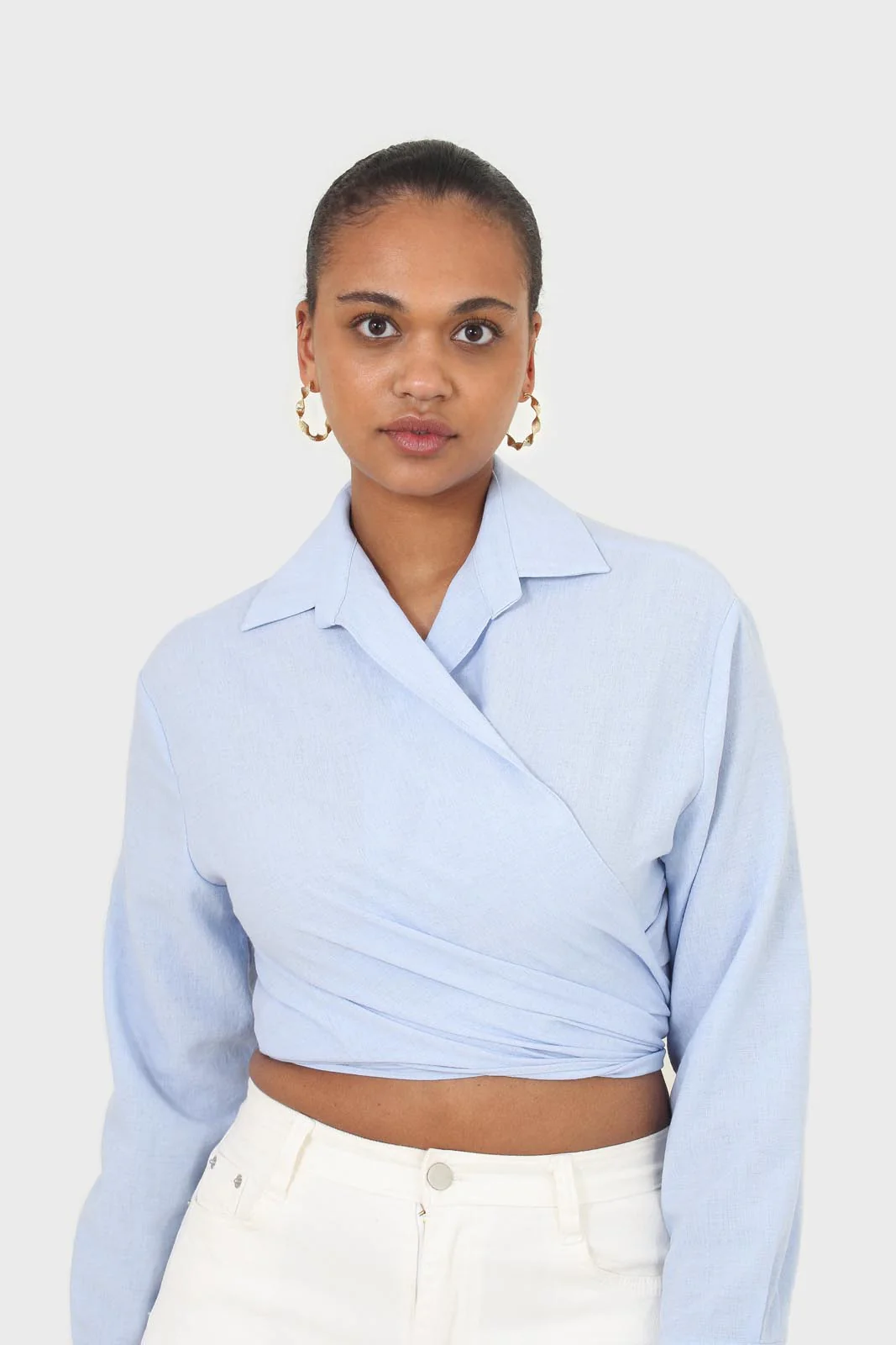 Pale blue linen plunging tie front shirt - Image 11