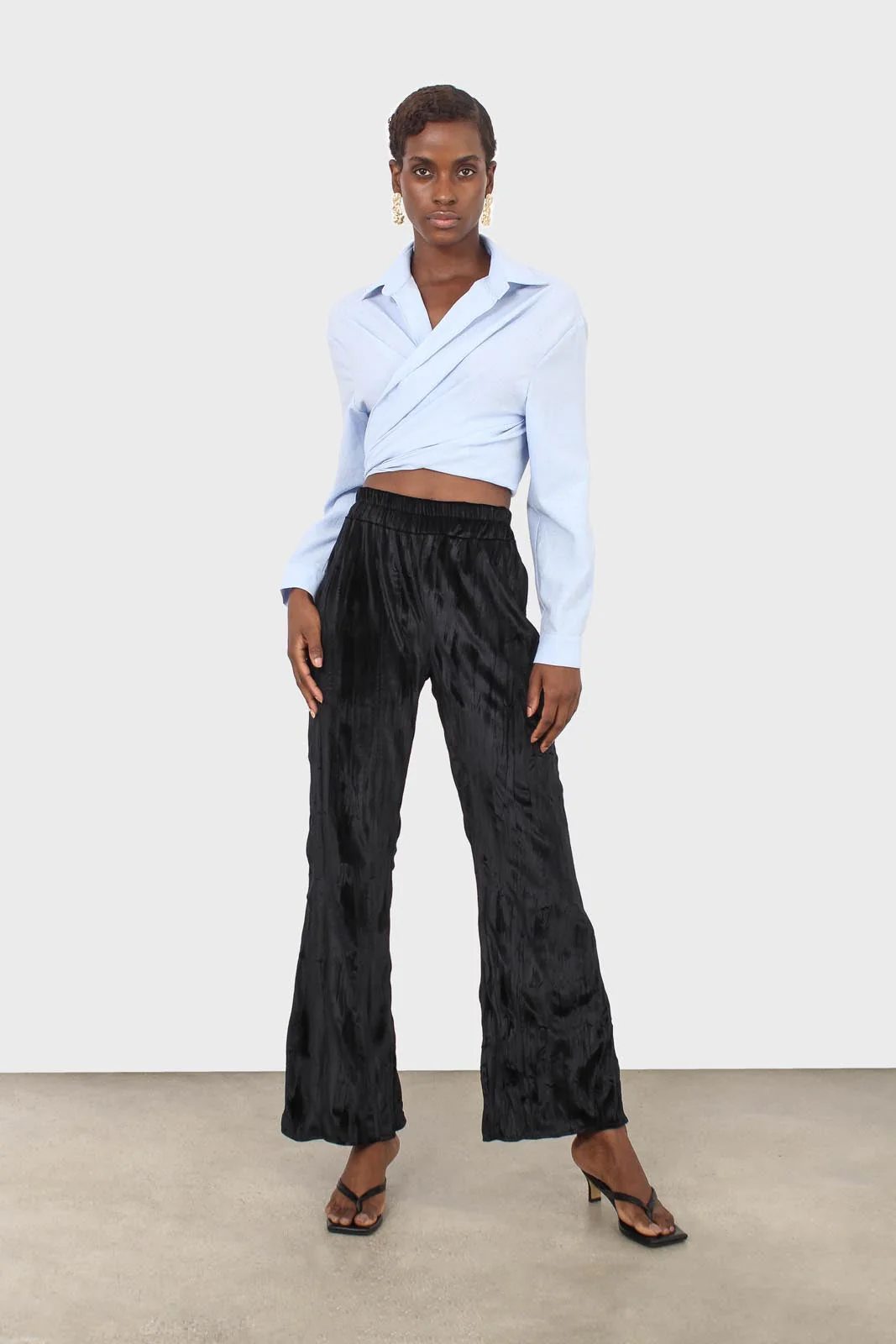Pale blue linen plunging tie front shirt - Image 8