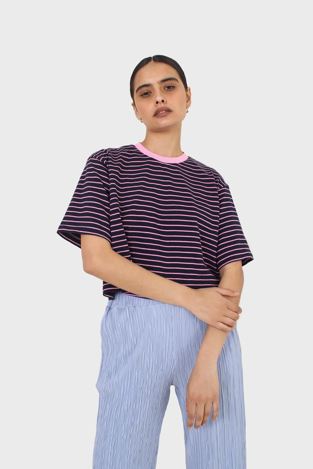 Pink and navy striped contrast binding cropped tee - Image 3