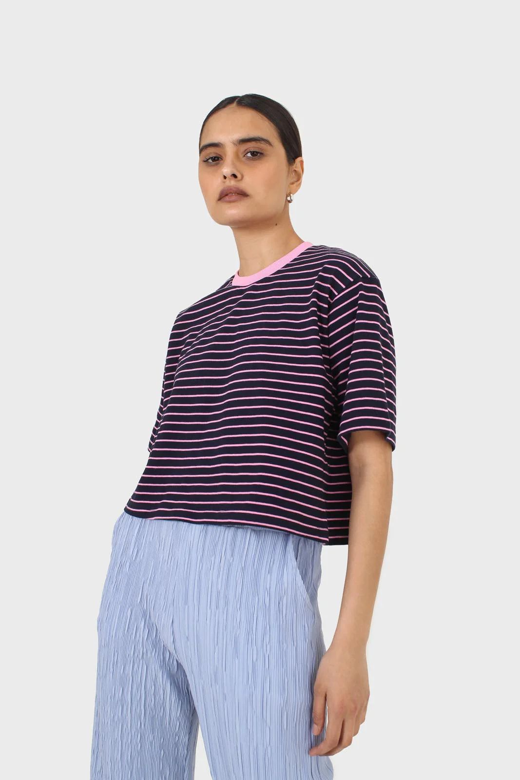 Pink and navy striped contrast binding cropped tee - Image 7