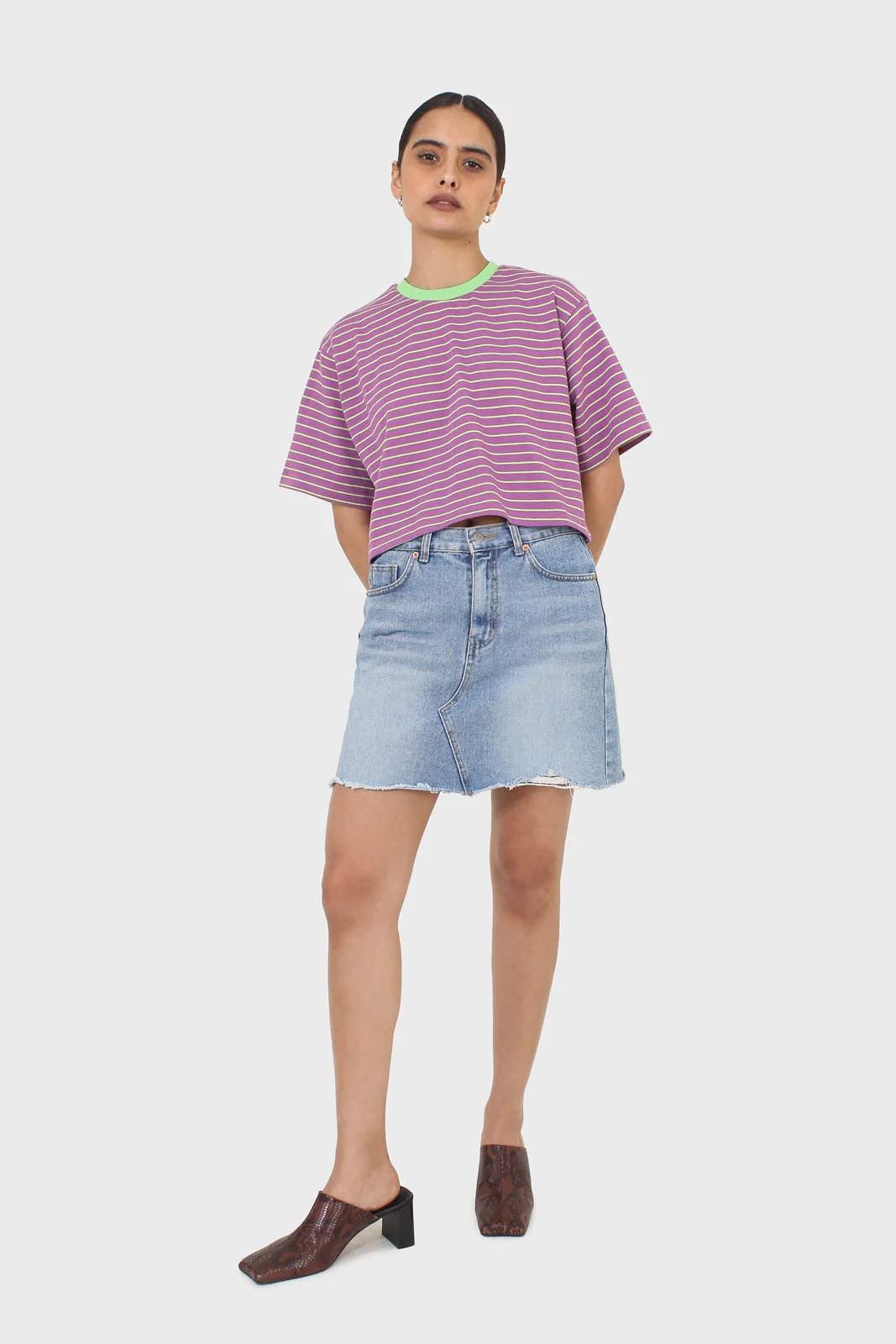 Purple and mint striped contrast binding cropped tee - Image 3