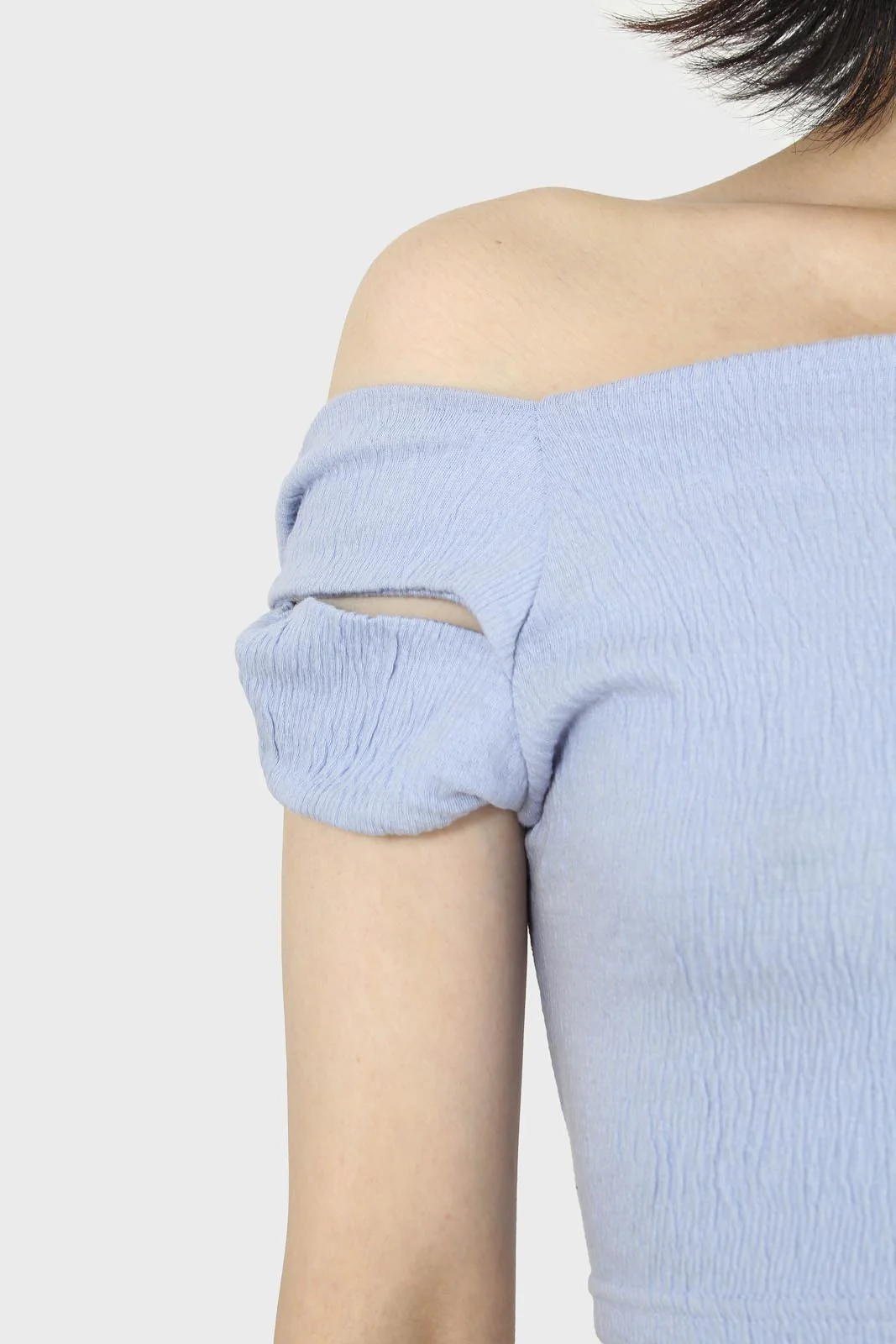 Sky blue off shoulder cropped tee - Image 4