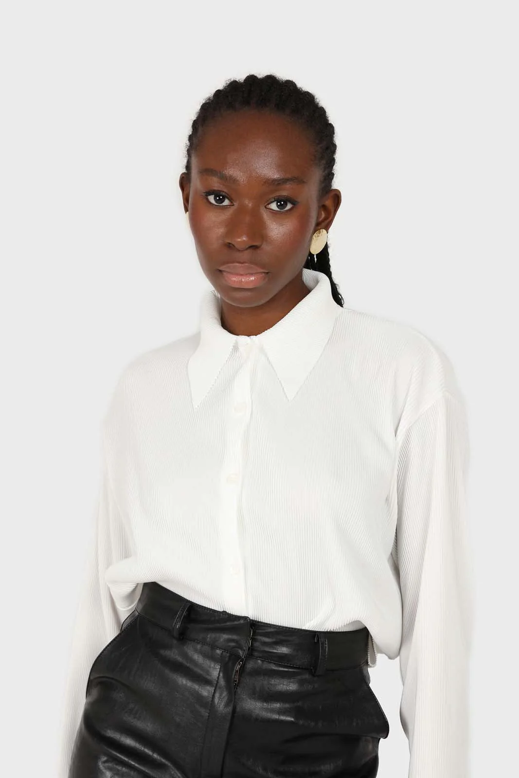 White micro pleated long sleeved shirt - Image 9